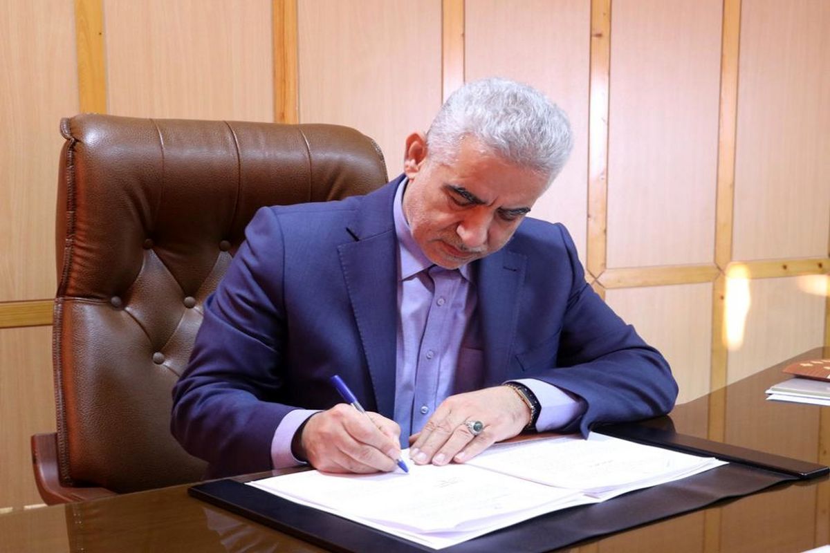پیام تبریک استاندار گیلان به مناسبت راهیابی تیم ملوان به لیگ برتر