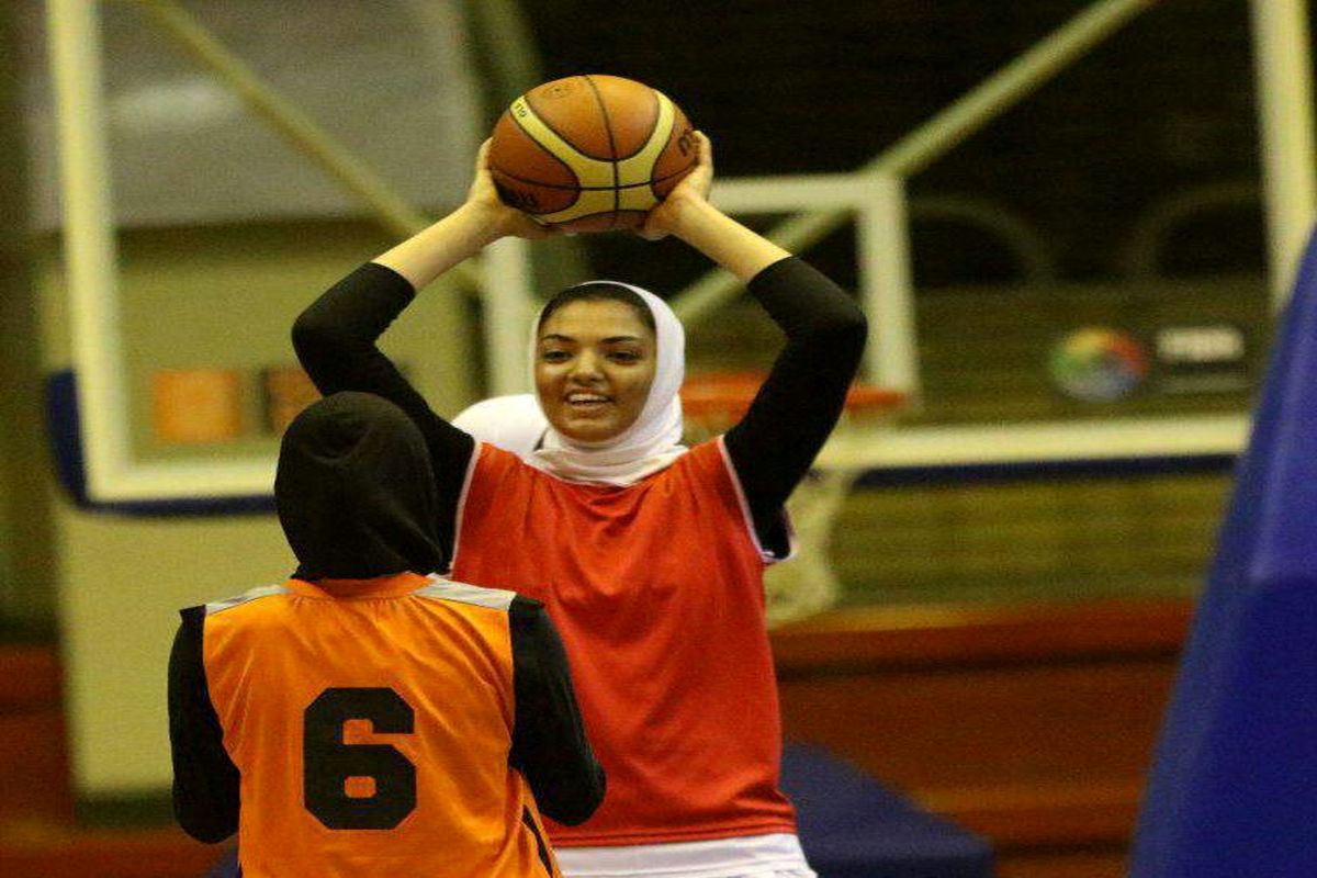 بسکتبالیست بلند قامت کامیارانی راهی رقابت های بسکتبال دختران نوجوانان آسیا شد