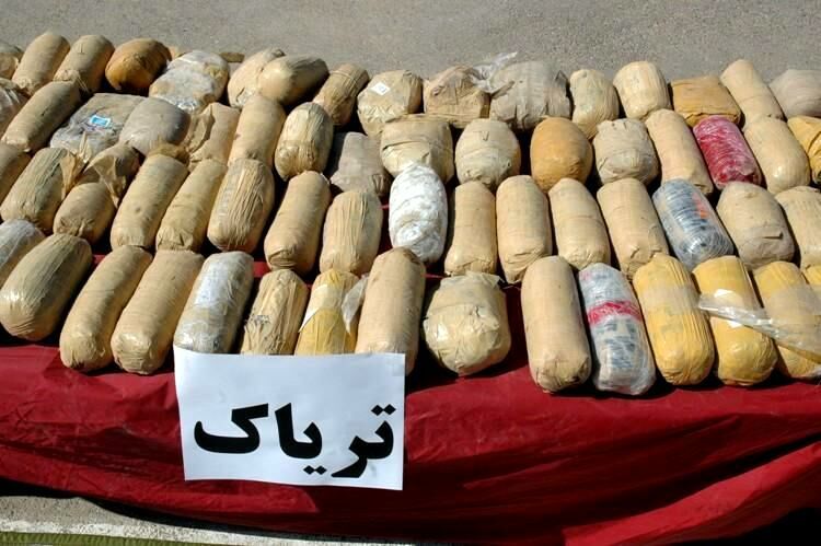 کشف 50 کیلو تریاک از 2 سوداگر مرگ در اصفهان