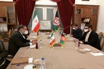 دیدار و گفتگو مشاور امنیت ملی رئیس‌جمهور افغانستان با شمخانی
