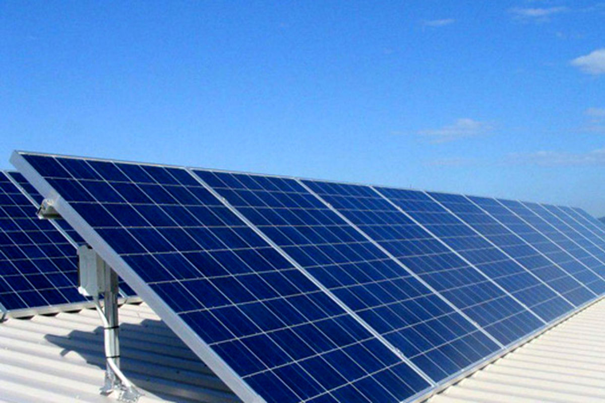 احداث نیروگاه خورشیدی ۱۰ مگاواتی روستای فهرج شهرستان یزد 