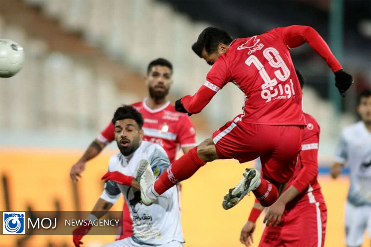 ساعت بازی فوتبال تراکتور و پرسپولیس مشخص شد 