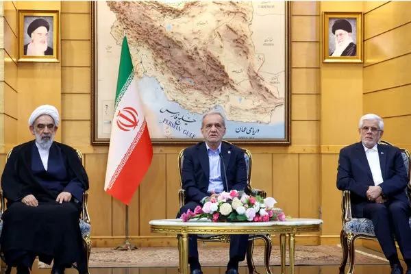 کشورهای مسلمان باید تعامل سازنده را در همه جنبه‌ها گسترش دهند