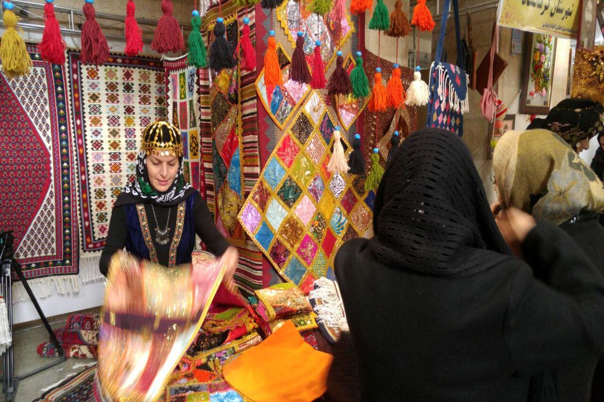 برگزاری نمایشگاه سراسری بازرگانی عمومی 16 دی در کرمانشاه