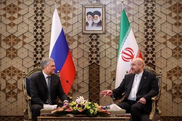 تاکید رئوسای مجلس ایران و روسیه بر اجرای سریع قرارداد فی مابین دو کشور