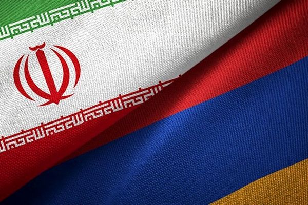 امضای قرارداد نظامی ارمنستان و ایران تکذیب شد