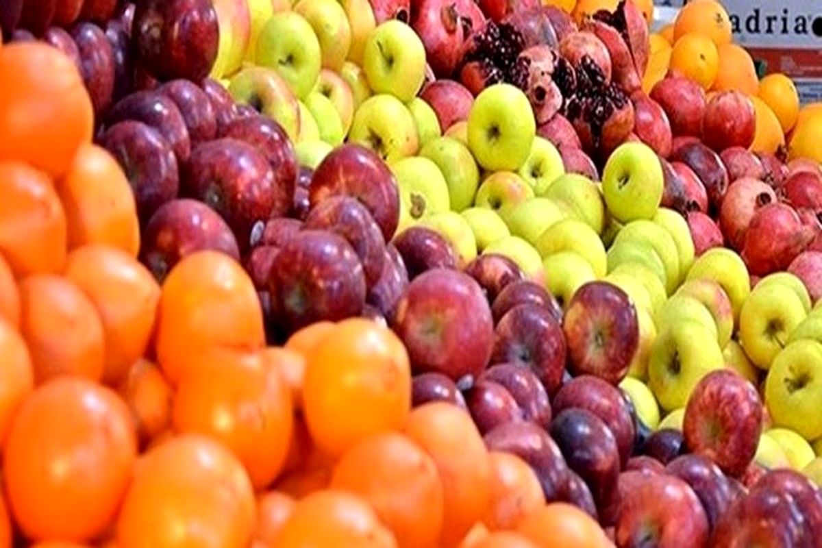  ۹۰۰ تُن سیب و پرتقال در فارس توزیع شد