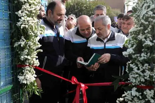افتتاح زمین چمن دبستان شهدای هفتم تیر در قالب طرح «میدان همدلی»