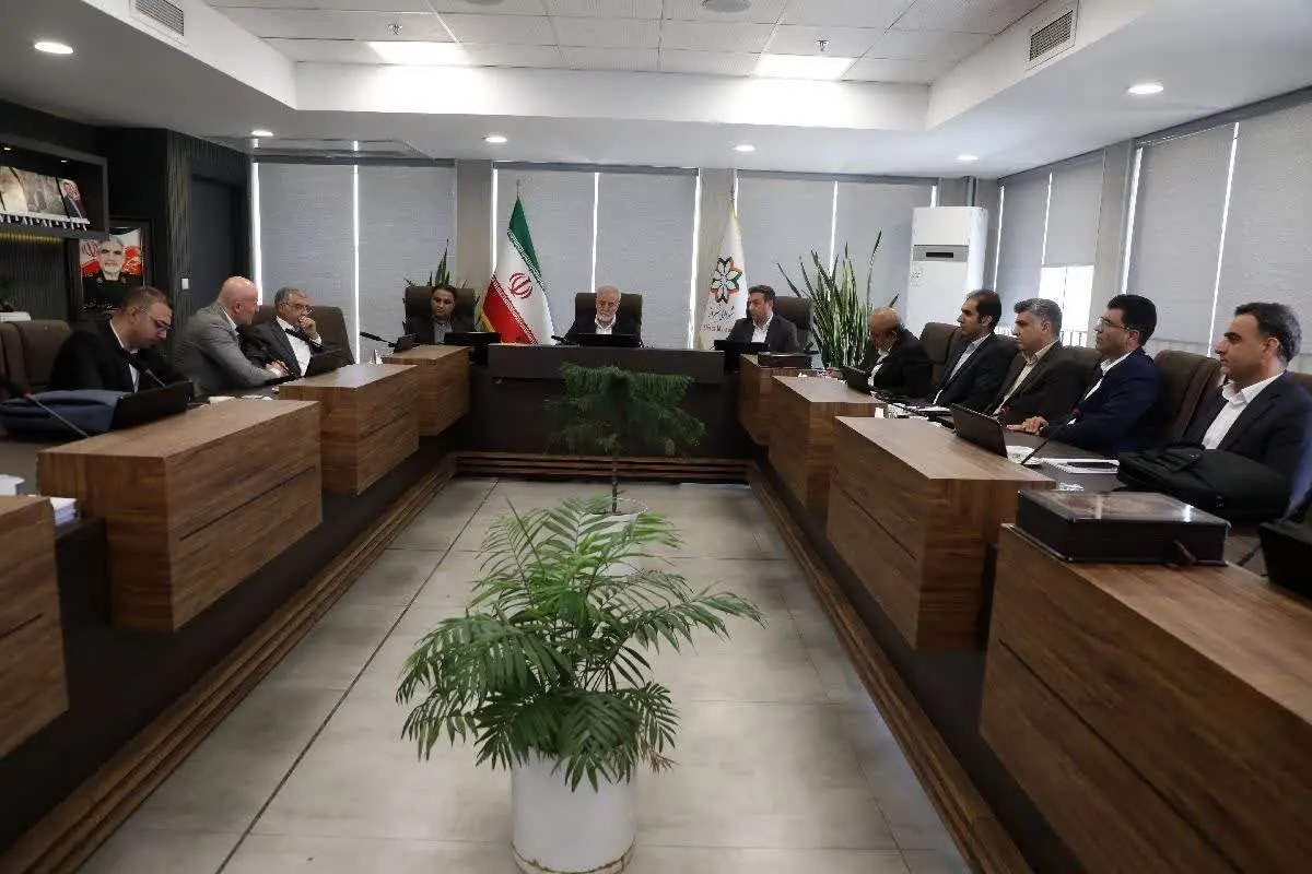 تحول و توسعه سیستم حملونقل عمومی، ضرورتی اجتنابناپذیر برای شیراز