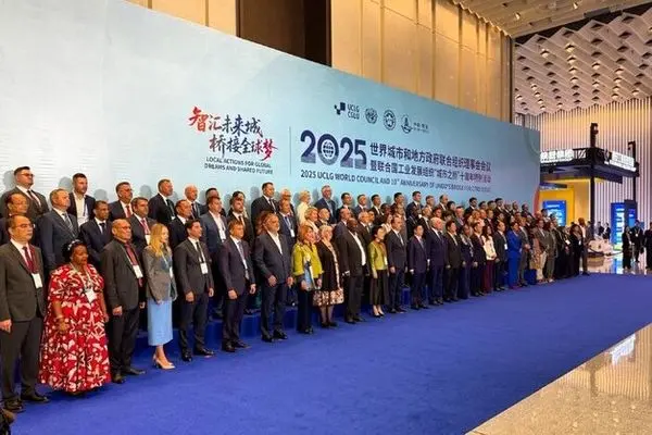 شهردار تهران در چین با همتایان جهانی دیدار کرد