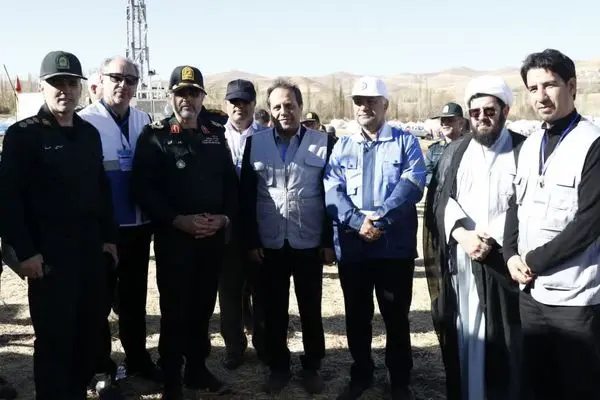 مانور زلزله در زرتشت‌آباد؛ نمایش هم‌افزایی جهاد کشاورزی و نهادهای امدادی در شرایط بحران