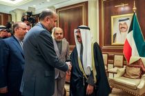 وزیر امور خارجه با امیر جدید کویت دیدار کرد