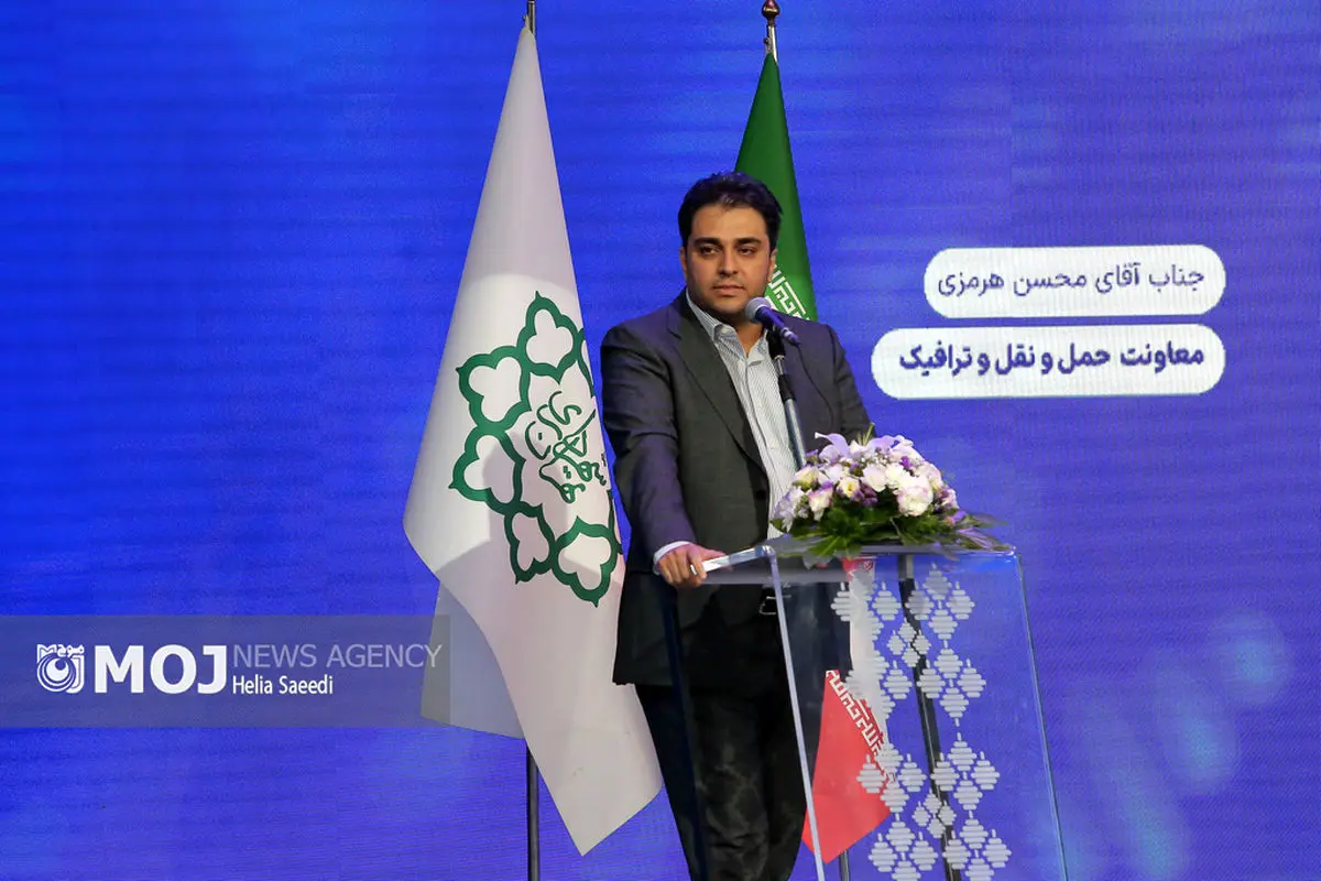 تاکسی اینترنتی گامی به سوی حمل‌ونقل هوشمند است