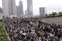 عفو بین الملل پلیس هنگ کنگ را به شکنجه معترضان هنگ کنگی متهم کرد