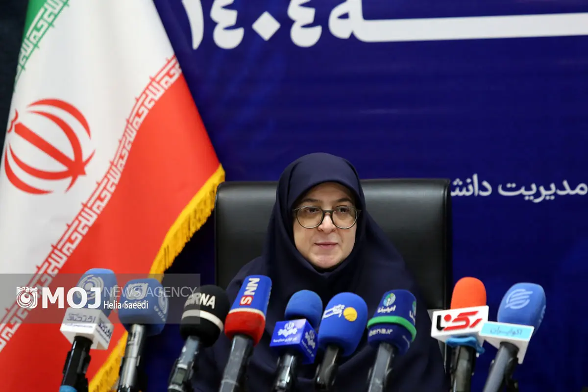بازگرداندن مرجعیت خبر به رسانههای داخلی با صداقت و صراحت ممکن است