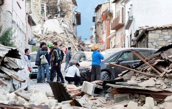 تلفات زلزله امروز در ایتالیا به ۷۳ کشته افزایش یافت