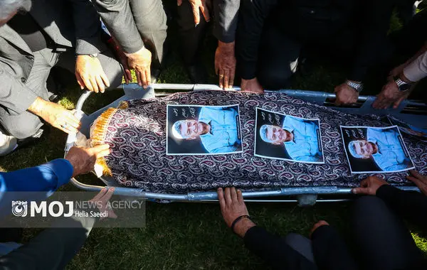 مراسم تشییع پیکر اکبر کارگرجم