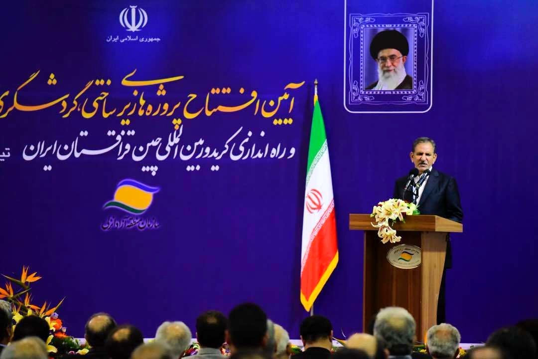 ایران نه به کسی زور گفته، نه با کسی جنگ دارد و نه اهل تسلیم است/ما کشور اهل مذاکره ایم