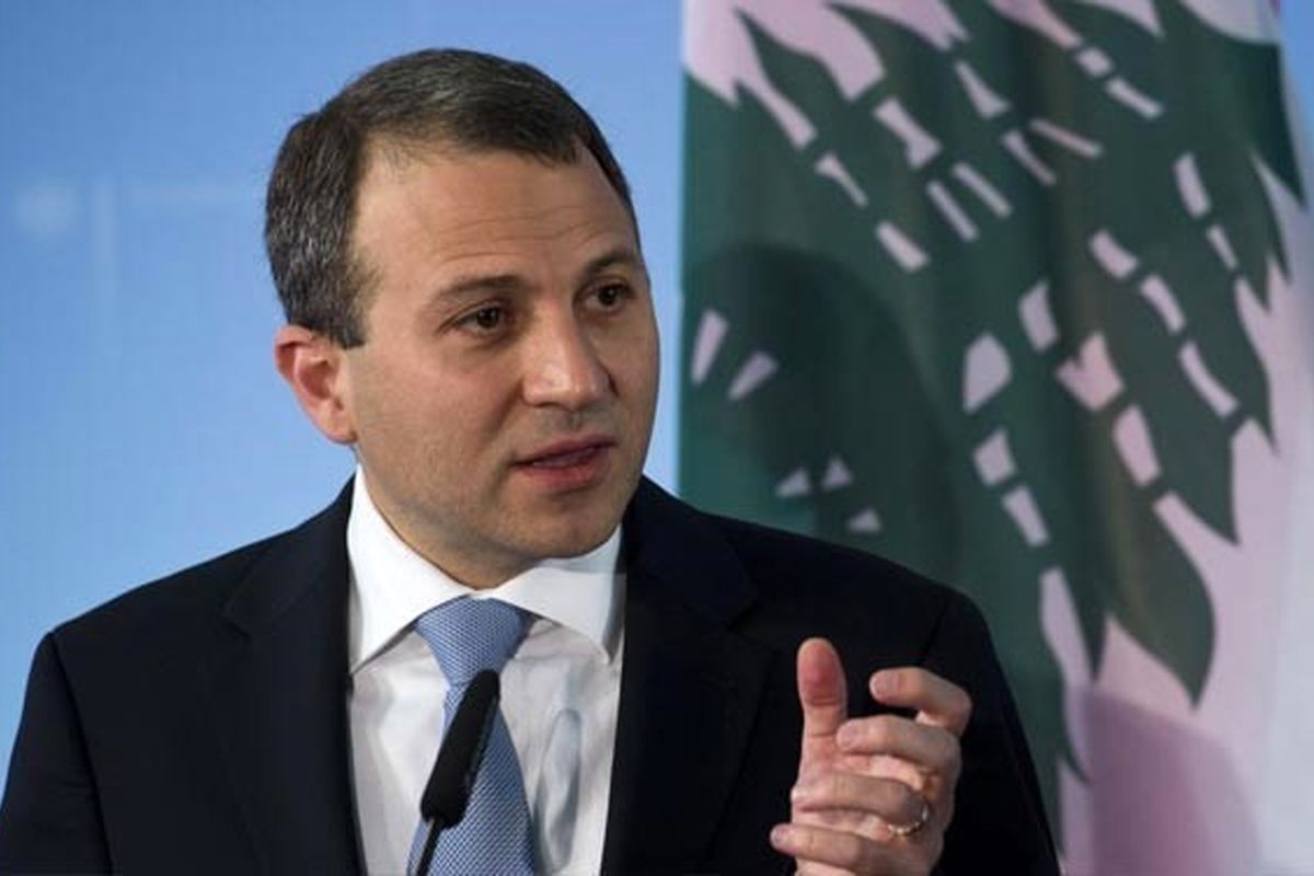 مقاومت مانع از دست‌درازی اسرائیل به منابع نفتی لبنان می شود