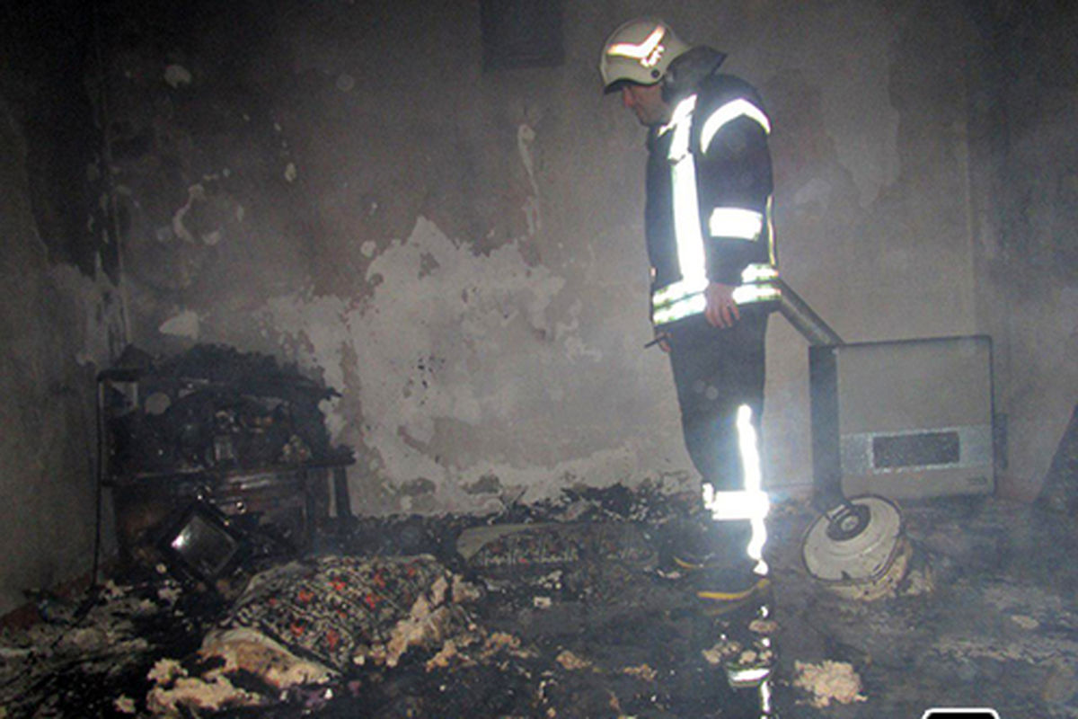 آتش سوزی خانه ویلایی در رشت یک مصدوم برجای گذاشت