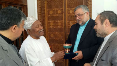 رییس سازمان فرهنگ و ارتباطات اسلامی با رییس جمهور پیشین تانزانیا دیدار کرد