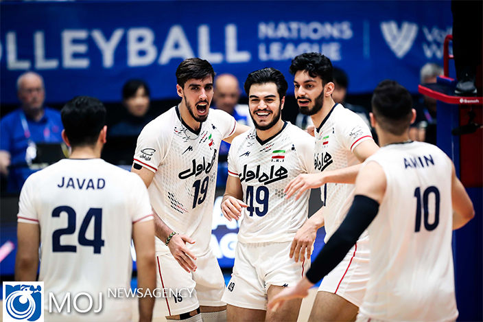 آغاز خوب والیبالیست‌های ایران در آسیا با پیروزی مقابل نپال