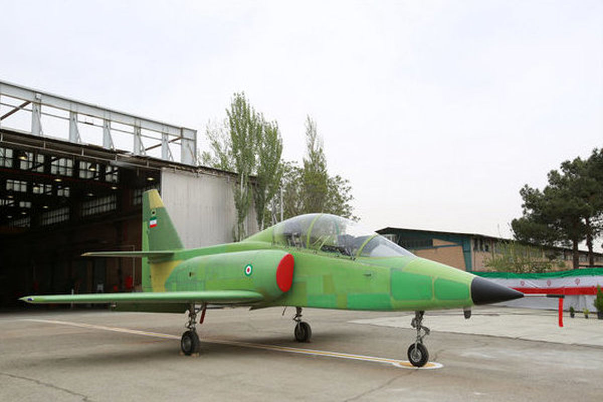 نخستین هواپیمای جنگنده ایرانی به پرواز درآمد