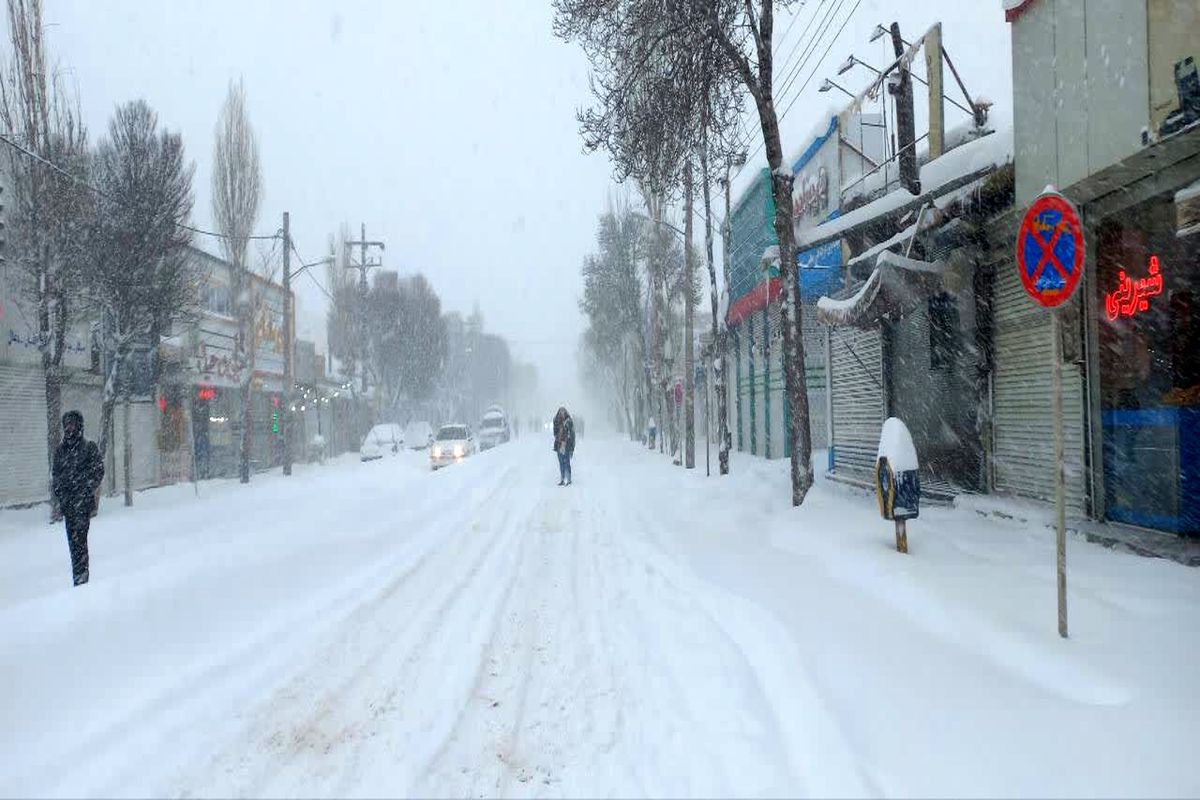 شب گذشته سرمای اردبیل تا ۱۲ درجه زیر صفر بود