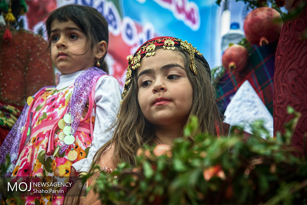 نخستین جشنواره انار هورامان در روستاهای کردستان