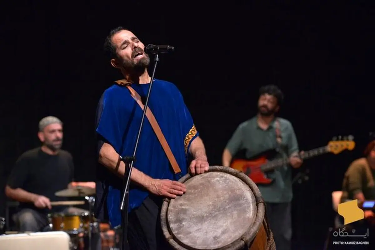 گروه موسیقی کماکان