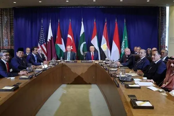 ترامپ طرح پایان جنگ در غزه را به سران عربی و اسلامی ارائه کرد