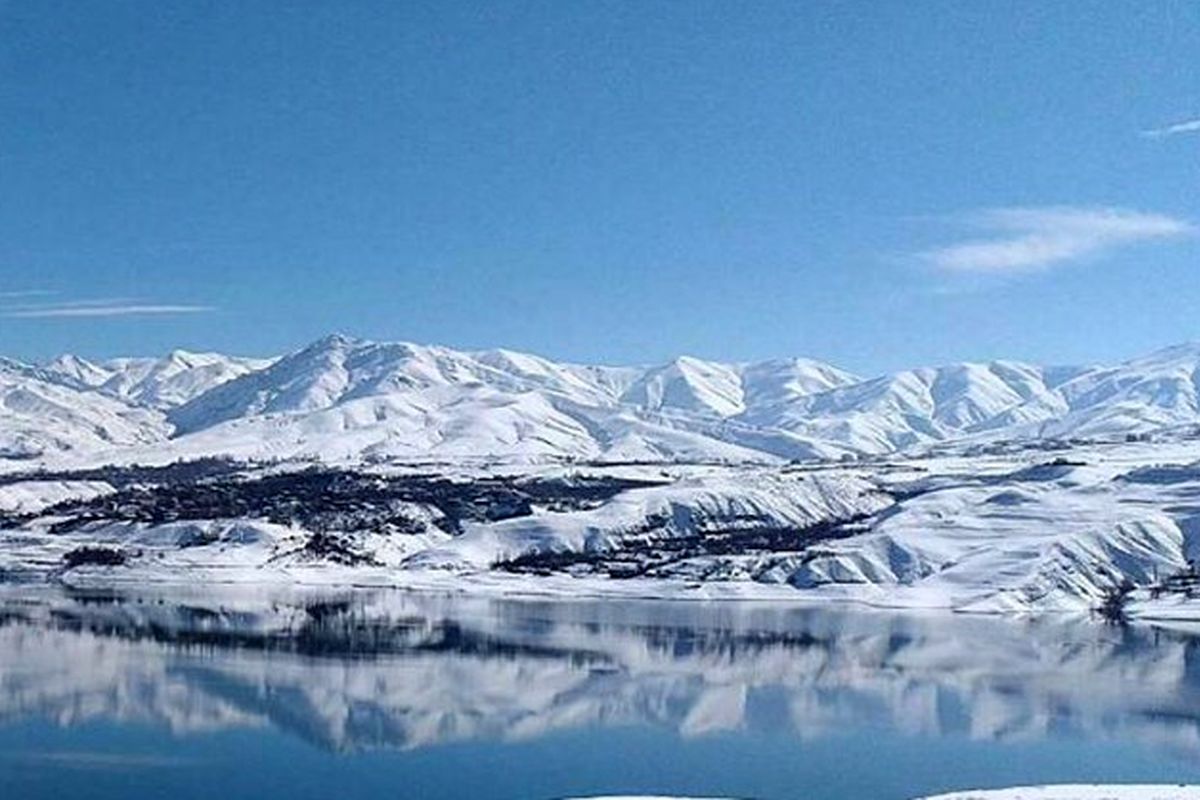 آب یک سد کشور یخ بست! + فیلم