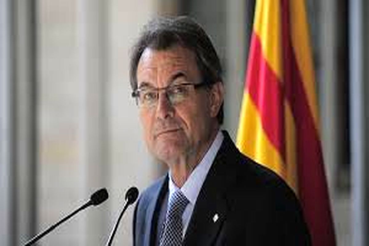 رئیس‌جمهور سابق کاتالونیا به 2 سال محرومیت از مشاغل دولتی مجازات شد