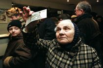 بیشتر روس‌ها معتقدند از راه قانونی نمی‌توان ثروتمند شد