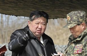 رزمایش شبیه‌سازی ضدحمله هسته‌ای کره شمالی برگزار شد 