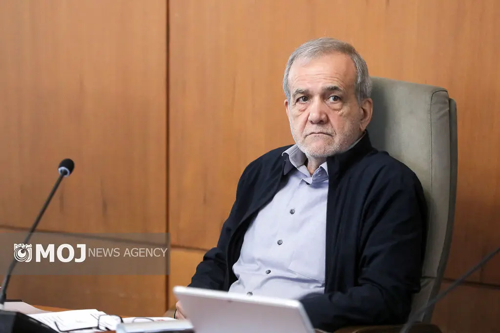 پزشکیان بر خلاقیت نسل جوان سینما تأکید کرد