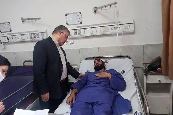 افراد عادی و غیرنظامی تعداد زیادی از مجروحان در اوین بودند