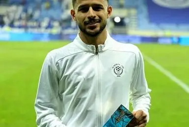 مهدی قایدی بهترین بازیکن دیدار برابر شباب الاهلی شد