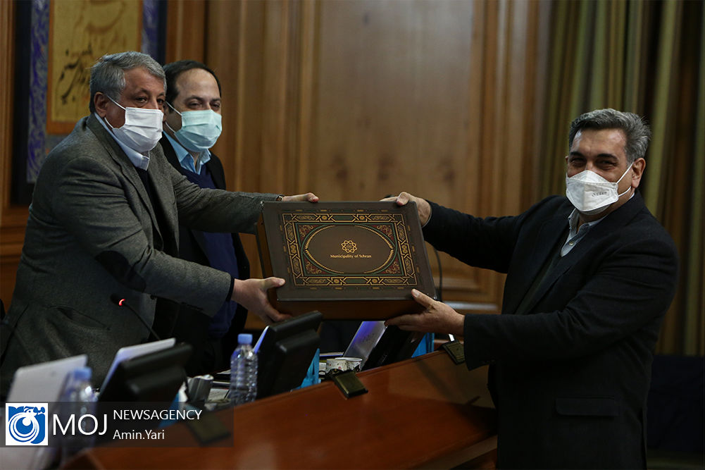 تقدیم لایحه بودجه سال ۱۴۰۰ به شورای شهر توسط شهردار تهران