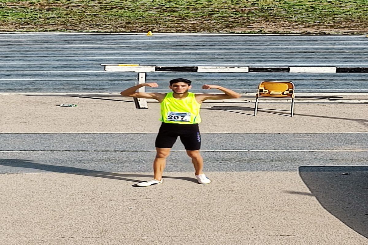 دونده شیرازی بر سکوی سوم مسابقات دو و میدانی جوانان کشور قرار گرفت