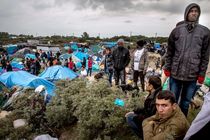 تخلیه یک اردوگاه مهاجران در پاریس