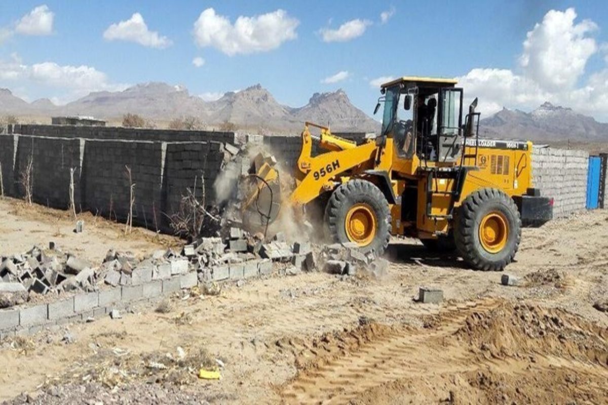 رفع تصرف از ۲۹۶ هکتار اراضی دولتی در مهر