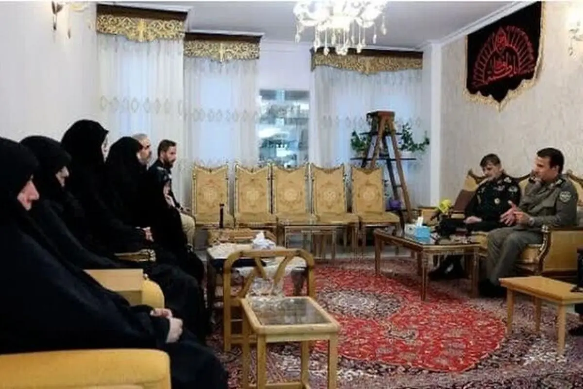 سردار کارگر از سادهزیستی دختر سرلشکر باقری گفت