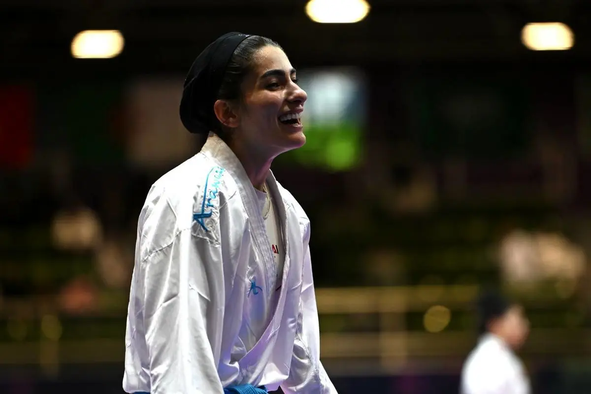 آتوسا گلشاد نژاد