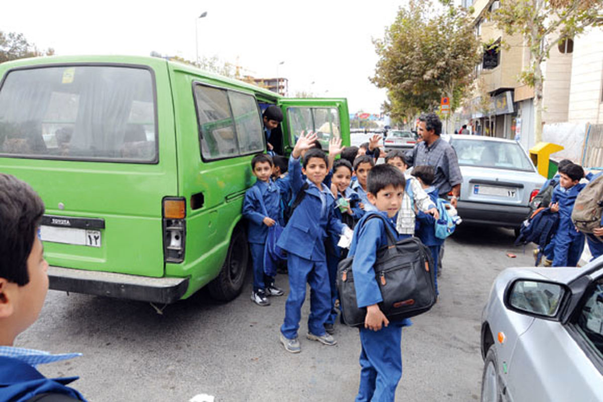 148 راننده فاقد مجوز سرویس مدارس در شهر کرمانشاه اعمال قانون شدند