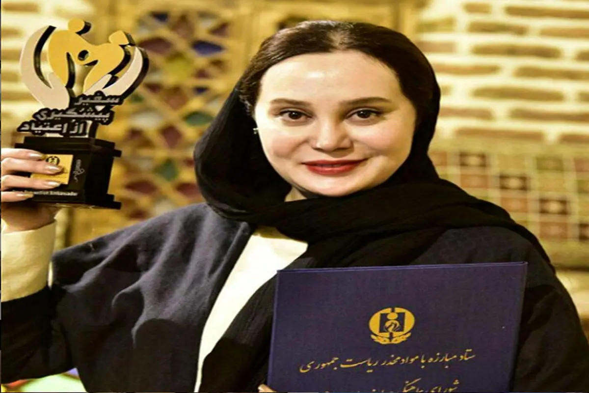 عکس دیده نشده از همسر آرام جعفری / این آقای جنتلمن همسر آرام جعفری است