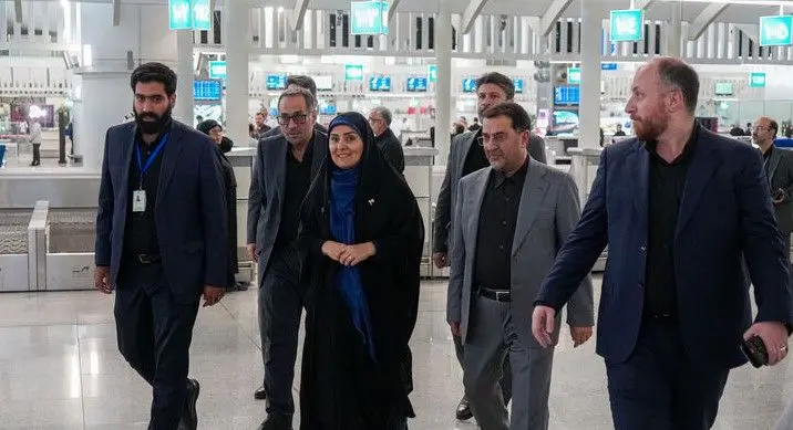 وزیر راه و شهرسازی سرزده از فرودگاه امام خمینی(ره) بازدید کرد
