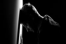 تعداد 544 نفر بیمار مبتلا به افسردگی در بیجار توسط همکاران مرکز بهداشت شناسایی شده‌اند 