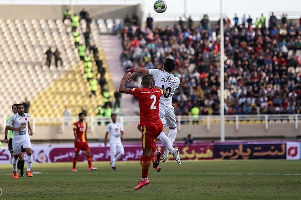 دیدار فوتبال پیکان و فولاد مجددا لغو شد