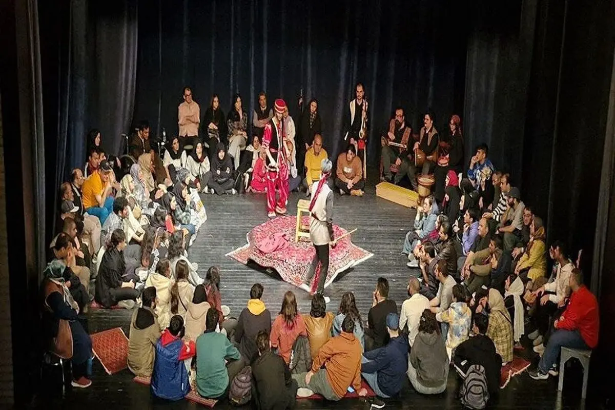 نمایش «غم غربت در دیار» با استقبال تماشاگران سنگلج تا ۳۰ آبان تمدید شد